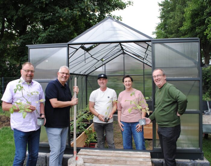 Bürgerstiftung Sponsort Neues Gewächshaus Fürs Juca In Hochmoor